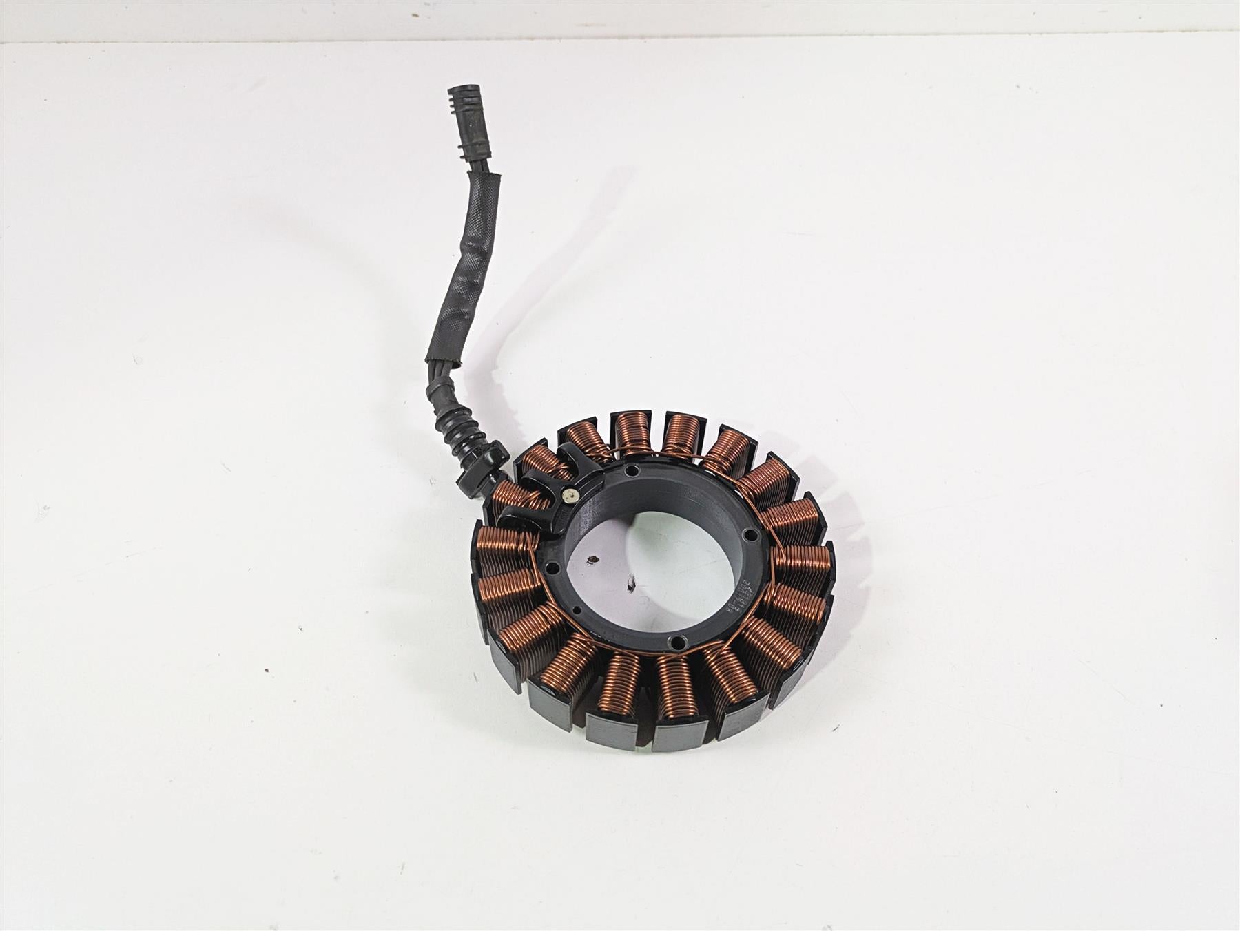 2016 Harley FXDF Dyna Fat Bob Ignition Stator Alternator 30017-08