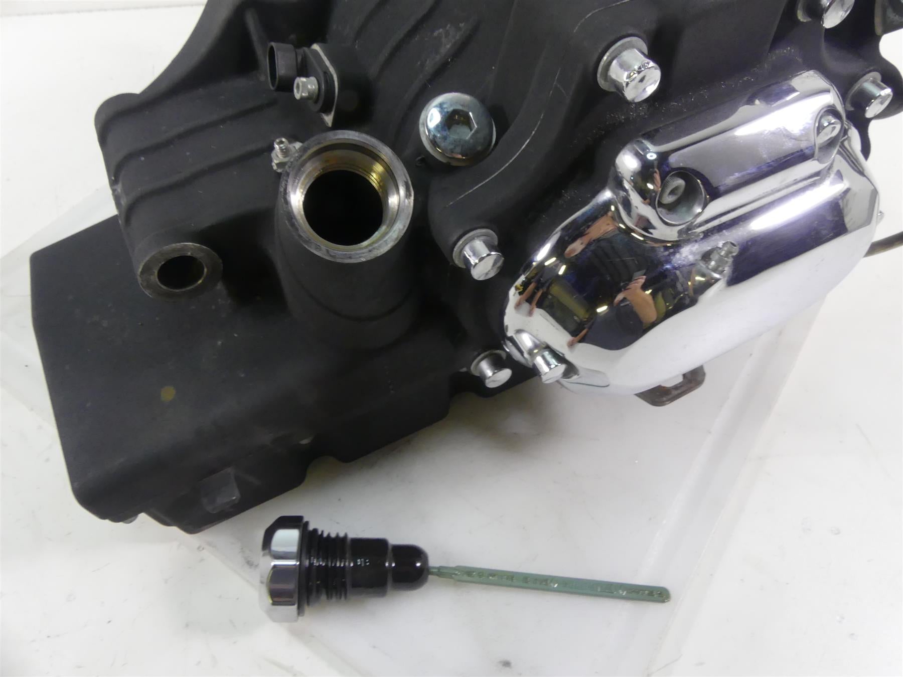 2007 Harley Touring FLHR SE CVO Road King 6-Speed Transmission - 19K 33162-07A {{ shop.shopifyCountryName }} - Mototech271