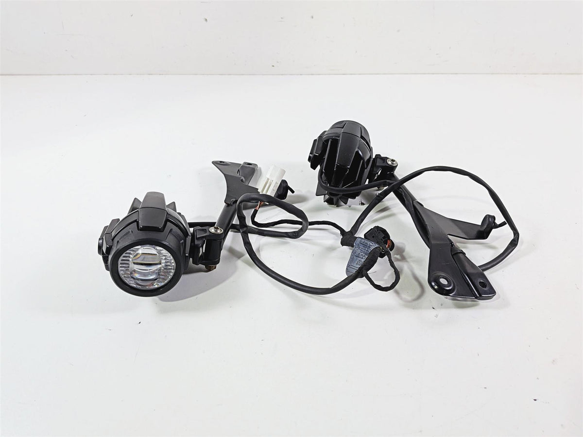 2017 BMW F800GS Adv K75 Daytime Running Light Set Fog Spot & Mounts 63178532147 {{ shop.shopifyCountryName }} - Mototech271