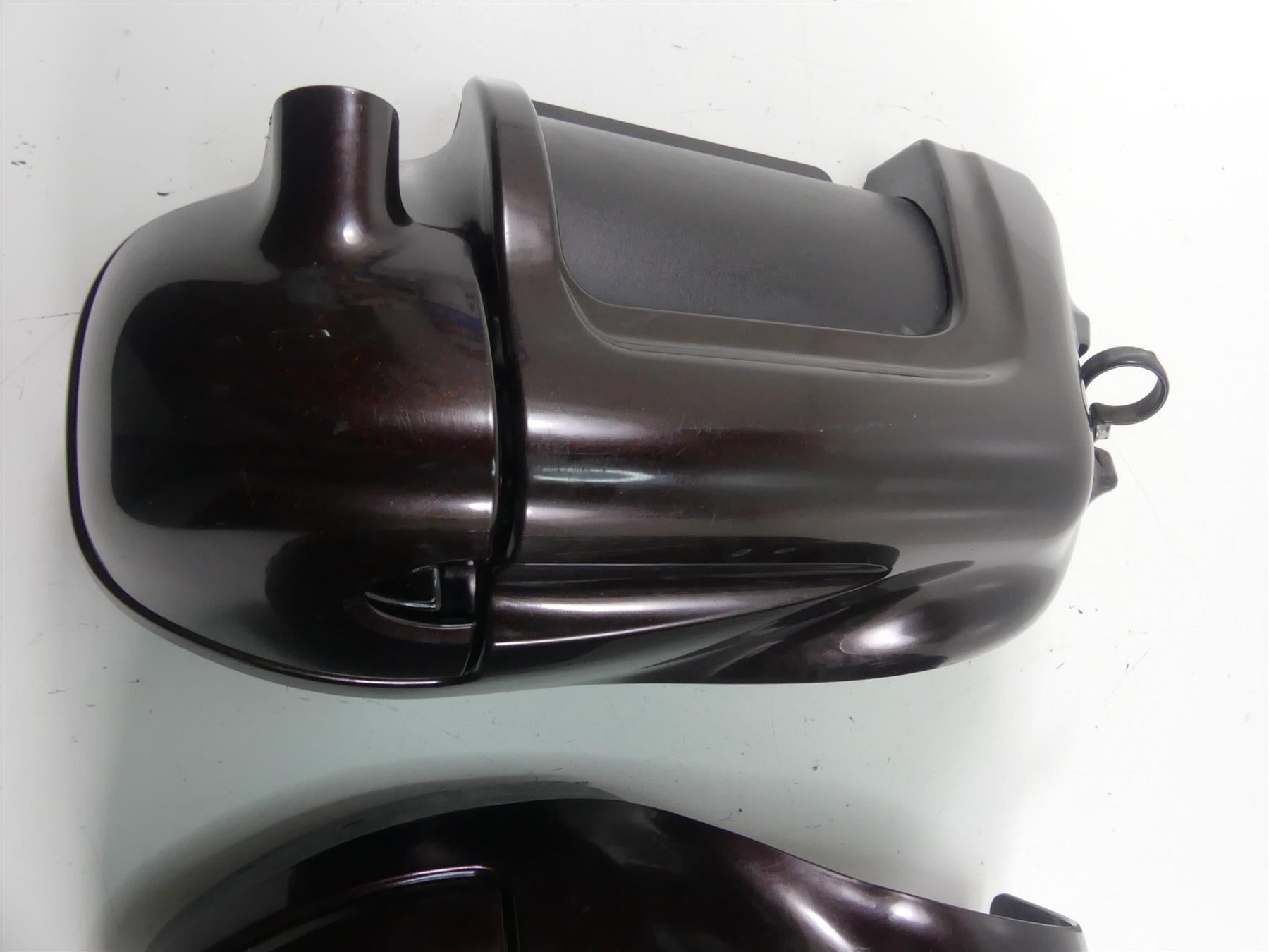 2013 Harley Touring FLHTK Electra Glide Lower Leg Fairing Set 58816-05 58817-05 {{ shop.shopifyCountryName }} - Mototech271