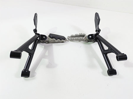 2018 Ducati Scrambler Desert Sled 800 Rear Passenger Footpeg Rest Set 46510742BA {{ shop.shopifyCountryName }} - Mototech271