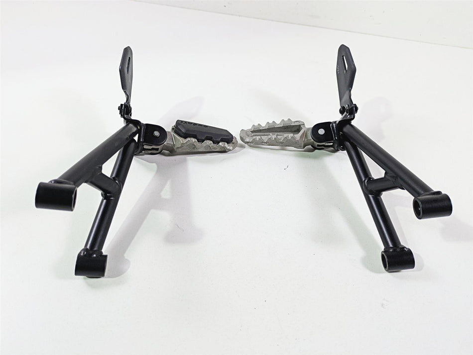 2018 Ducati Scrambler Desert Sled 800 Rear Passenger Footpeg Rest Set 46510742BA {{ shop.shopifyCountryName }} - Mototech271