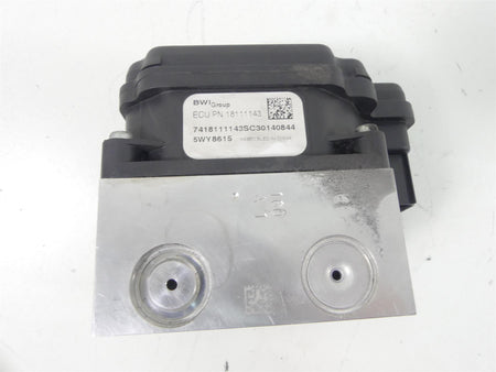 2013 Harley Touring FLHX Street Glide Abs Brake Pump Module Unit Module 40601-08 {{ shop.shopifyCountryName }} - Mototech271