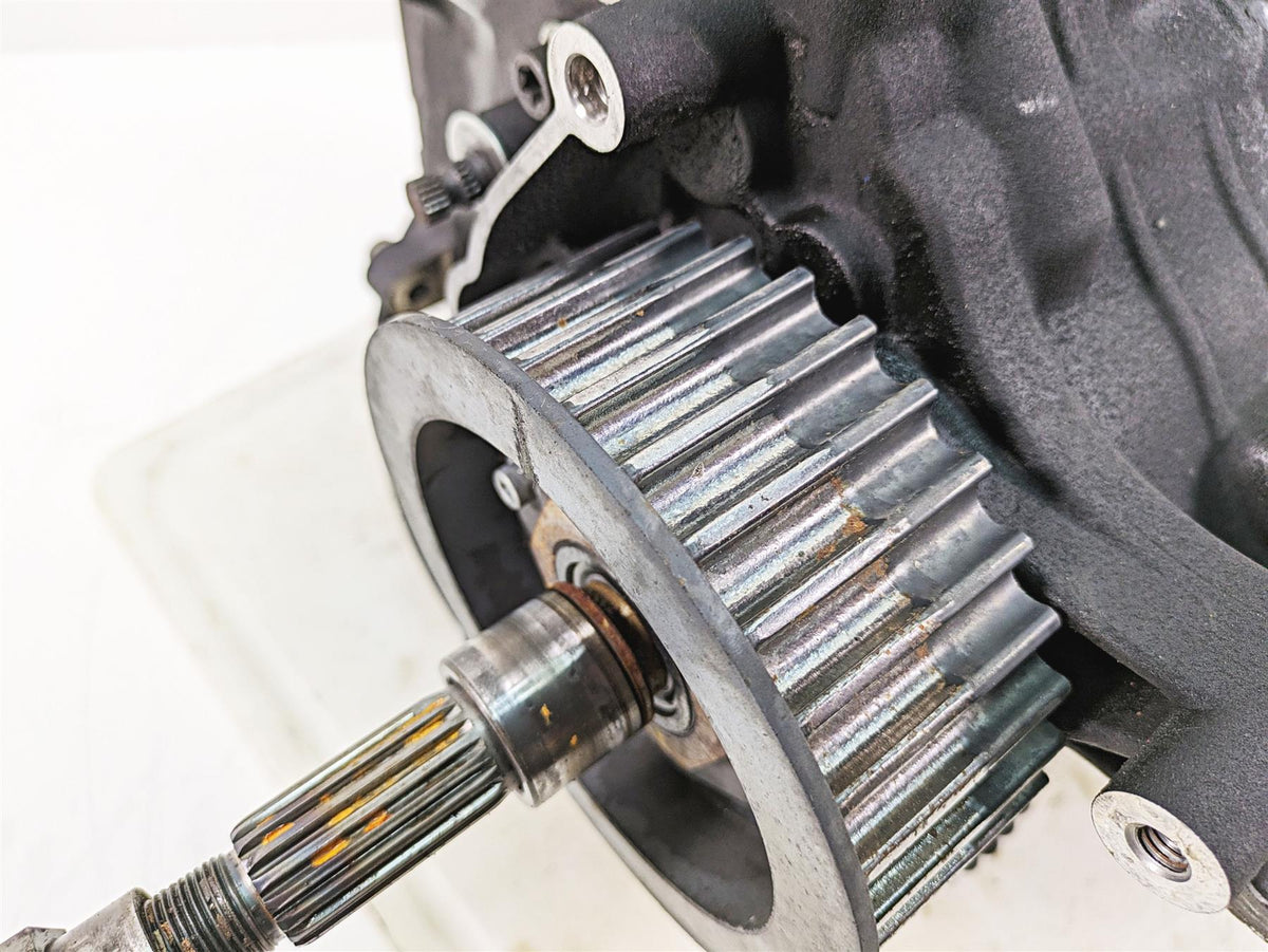 2012 Harley FLD Dyna Switchback 6-Speed Transmission Gear Box 33083-10A {{ shop.shopifyCountryName }} - Mototech271