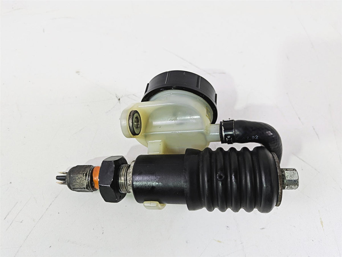 2015 Harley FXDF Dyna Fat Bob Rear Brake Master Cylinder 41700060 {{ shop.shopifyCountryName }} - Mototech271