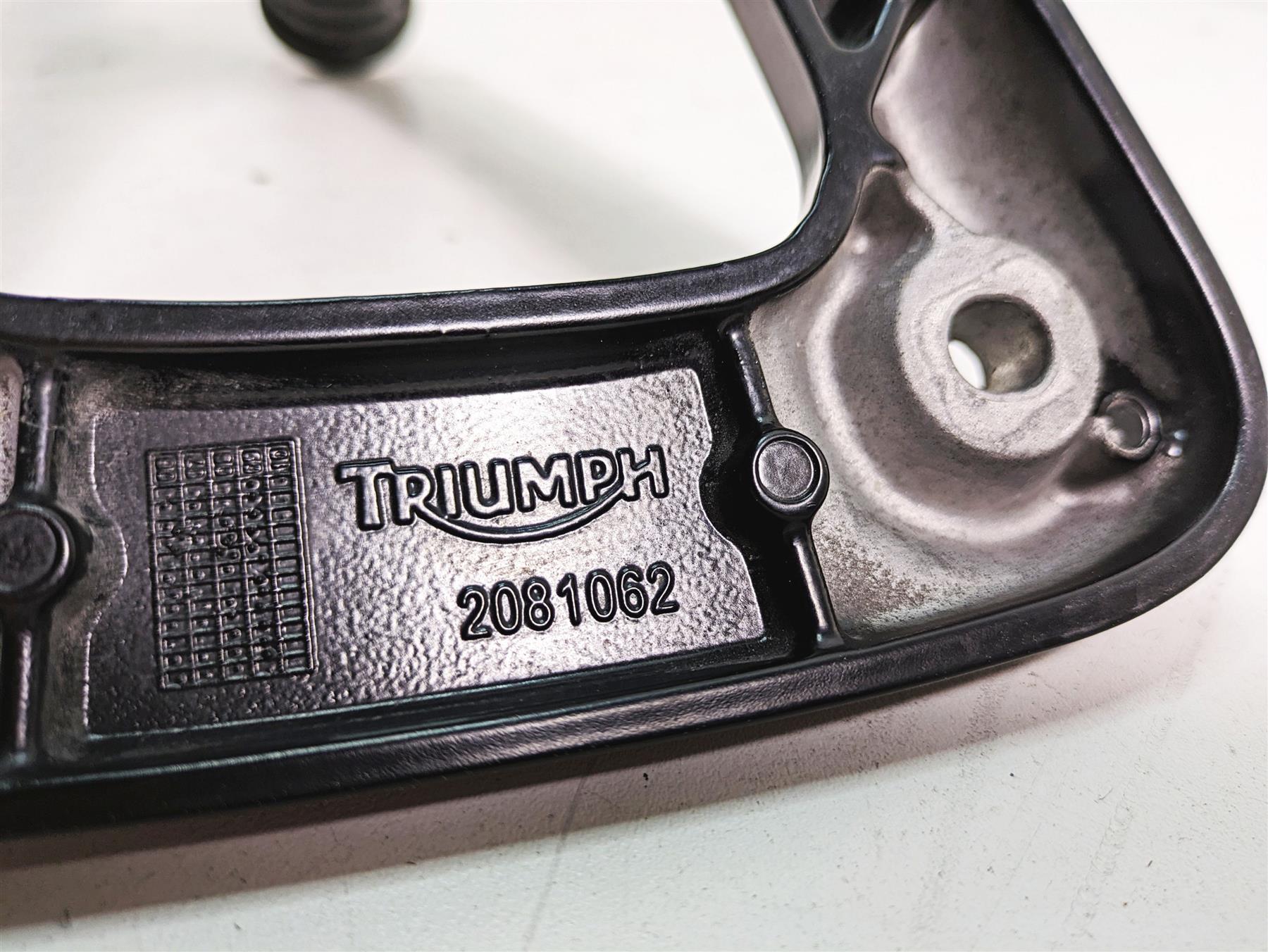 2011 Triumph America Rear Footpeg Foot Peg Set T2081043 T2081062 {{ shop.shopifyCountryName }} - Mototech271