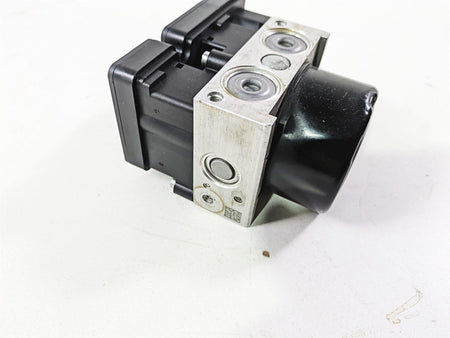 2016 Moto Guzzi Stelvio 1200 8V NTX Abs Brake Pump Unit Module 895351 {{ shop.shopifyCountryName }} - Mototech271