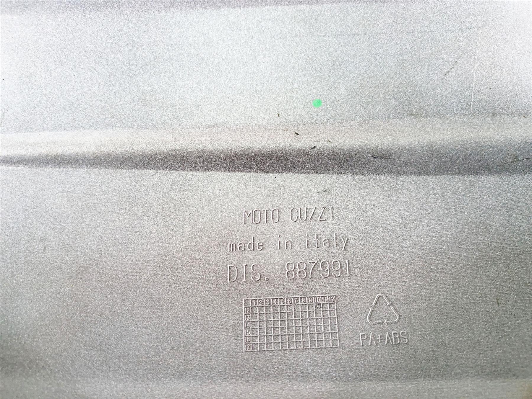 2014 Moto Guzzi California 1400 T Left Right Side Cover Fairing 887991 887990 {{ shop.shopifyCountryName }} - Mototech271