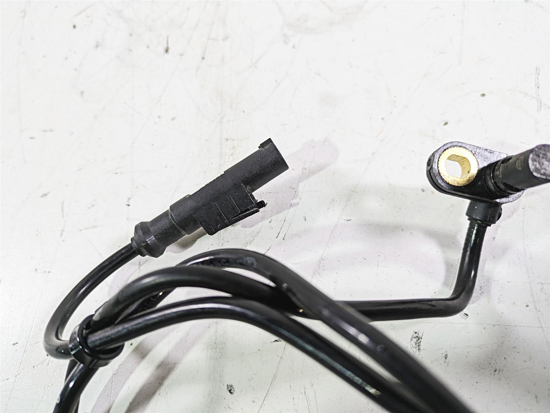 2017 BMW S1000R K47 Front Abs Brake Wheel Speed Sensor - Read 34527715117 {{ shop.shopifyCountryName }} - Mototech271