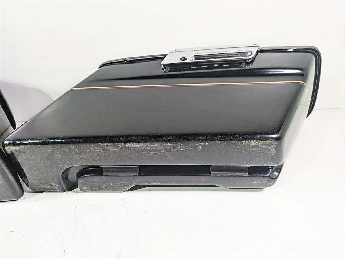 1996 Harley Touring FLHTCUI Electra Glide Saddlebag Saddle Bag Set 90753-93 {{ shop.shopifyCountryName }} - Mototech271