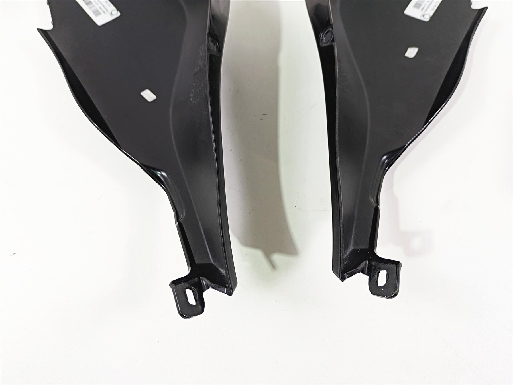 2014 BMW K1300S K40 Tail Side Cover Fairing Set 46627689305 46627689306 {{ shop.shopifyCountryName }} - Mototech271