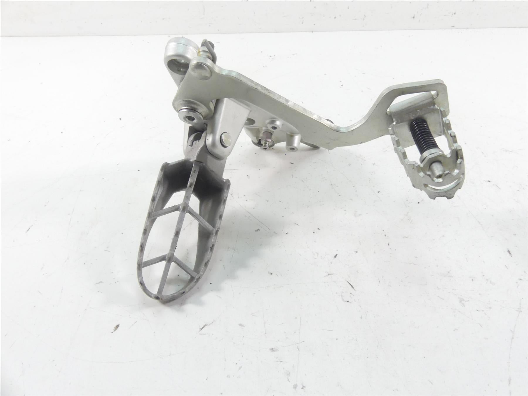 2020 Ducati Multistrada 1260 Enduro Right Front Footpeg & Brake Pedal 82422892AA | Mototech271