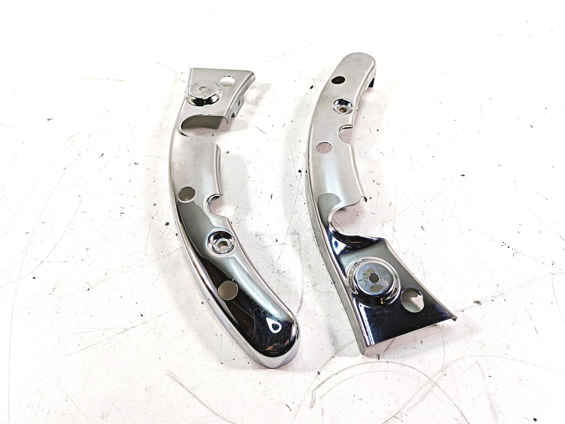 2011 Harley Touring FLHR Road King Rear Fender Braces Struts 47502-09A 47504-09A {{ shop.shopifyCountryName }} - Mototech271