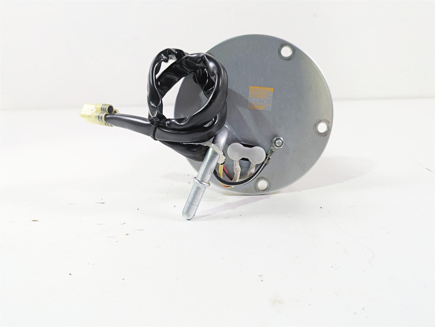 2023 Kawasaki ZX1400 ZX14R Ninja Fuel Gas Pump & Sending Unit 49miles 49040-0820 {{ shop.shopifyCountryName }} - Mototech271