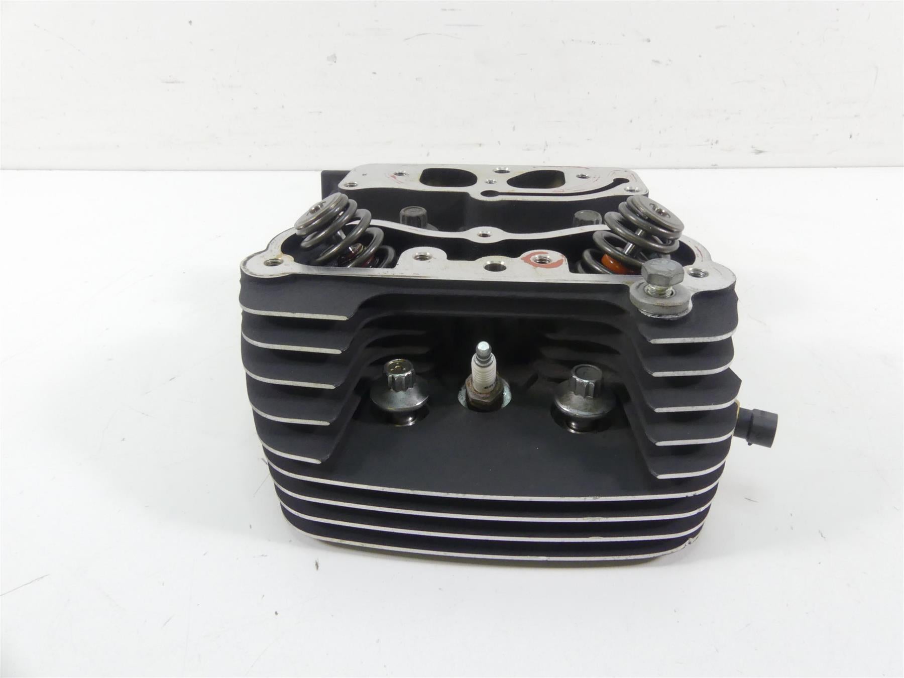 2009 Harley FXDL Dyna Low Rider Front 96ci Cylinderhead Head -Read 17192-06A
