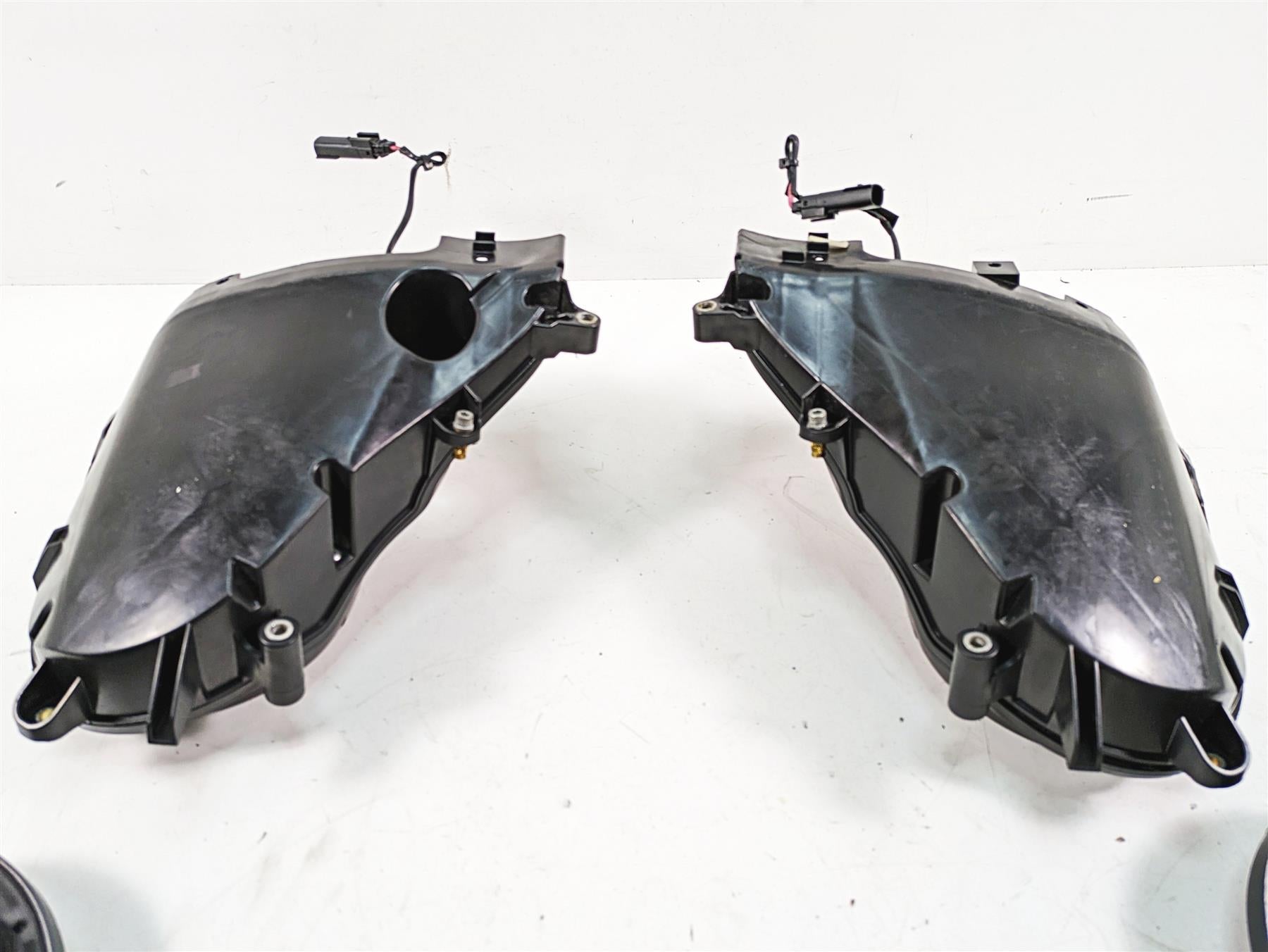 2018 Harley Touring FLHXSE CVO Street Glide Boom! Audio Speaker Set 76000886 {{ shop.shopifyCountryName }} - Mototech271