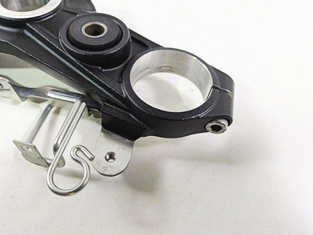 2021 Kawasaki Z900 ZR900 Upper Triple Tree Steering Clamp 44039-0167-18R {{ shop.shopifyCountryName }} - Mototech271