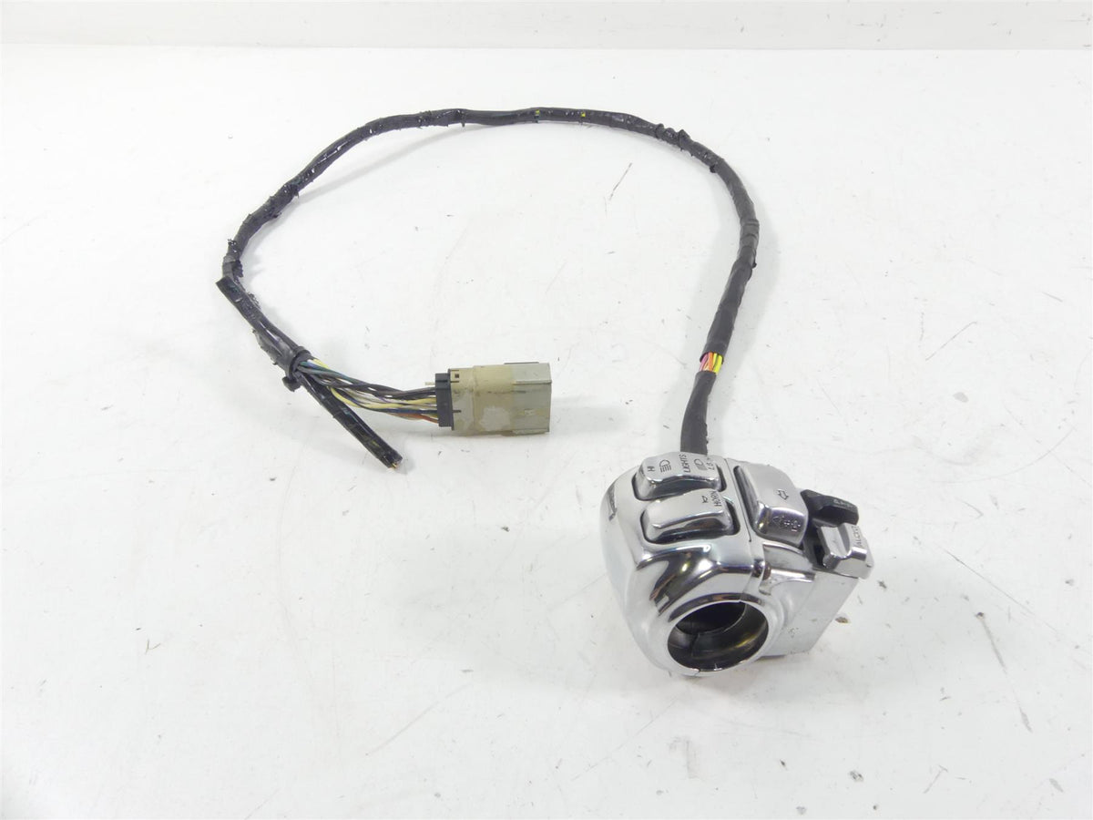 2013 Harley Touring FLHX Street Glide Left Chrome Control Switch -Read 71682-06A {{ shop.shopifyCountryName }} - Mototech271
