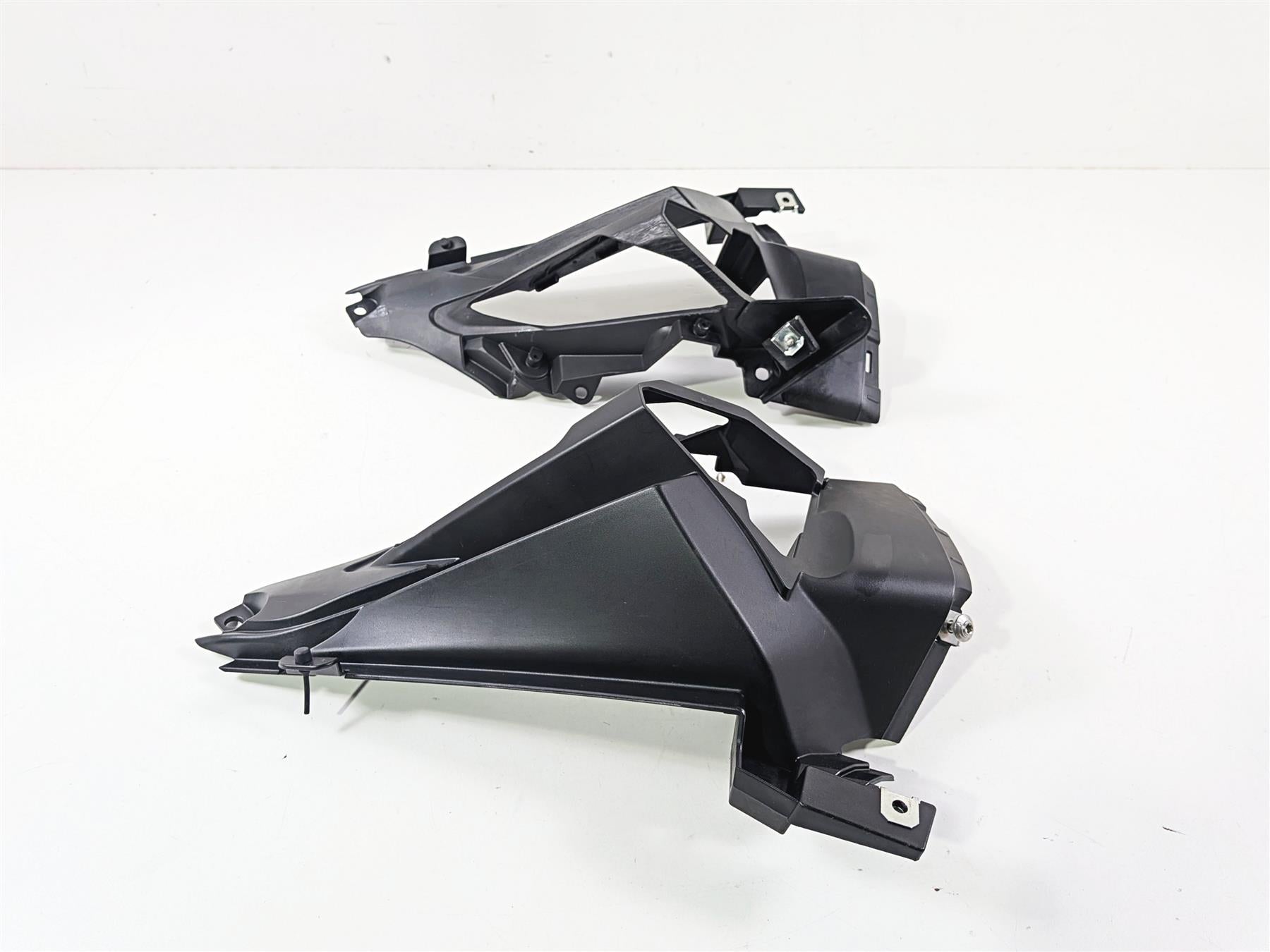 2016 BMW R1200RT RT RTW K52 Blinker Turn Signal Cover Fairings 46637728815 {{ shop.shopifyCountryName }} - Mototech271