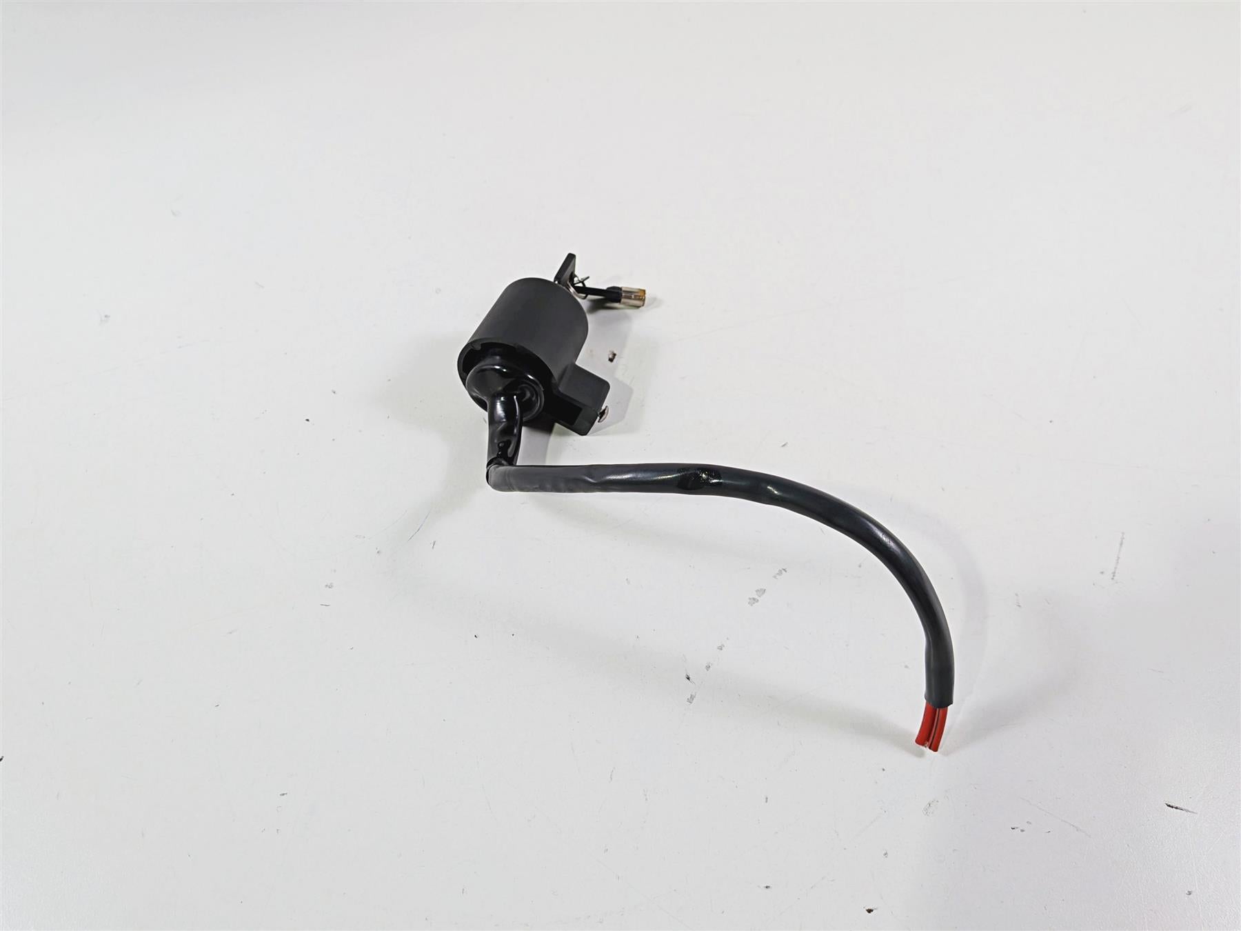 2006 Harley Sportster XL883 Low Ignition Switch & 2 Keys 71441-94 {{ shop.shopifyCountryName }} - Mototech271