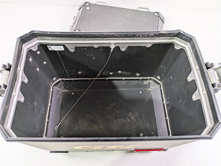 2021 BMW R1250GS K51 Adv Left Saddlebag Saddle Bag Tour Case Damaged 77412472175 {{ shop.shopifyCountryName }} - Mototech271