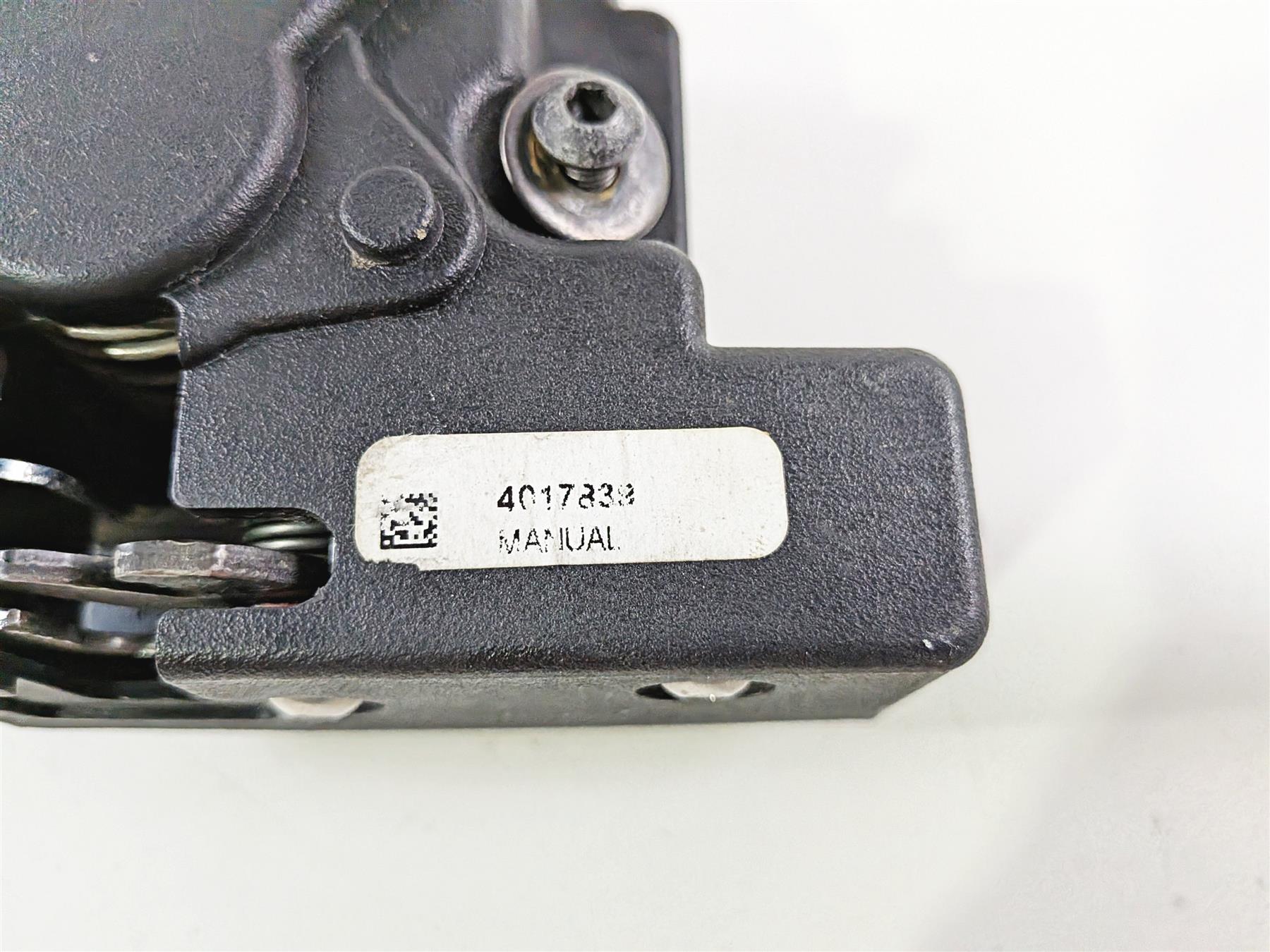 2020 Indian Challenger Limited Right Manual Saddle Bag Lock Latch 4017839-Mototech271