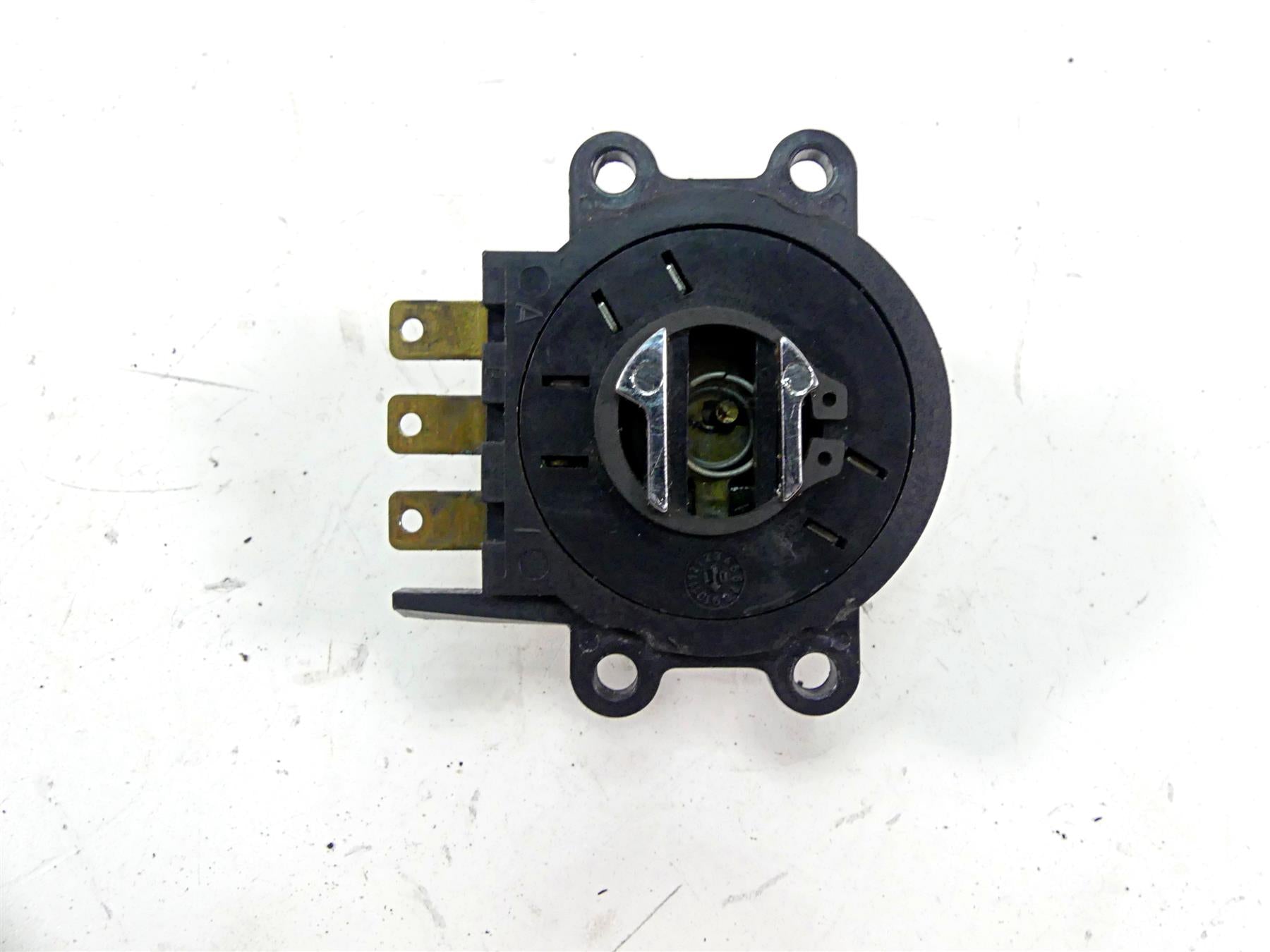 2002 Harley FLSTCI Softail Heritage Ignition Switch Steering Lock Set VIN 71313-96A {{ shop.shopifyCountryName }} - Mototech271