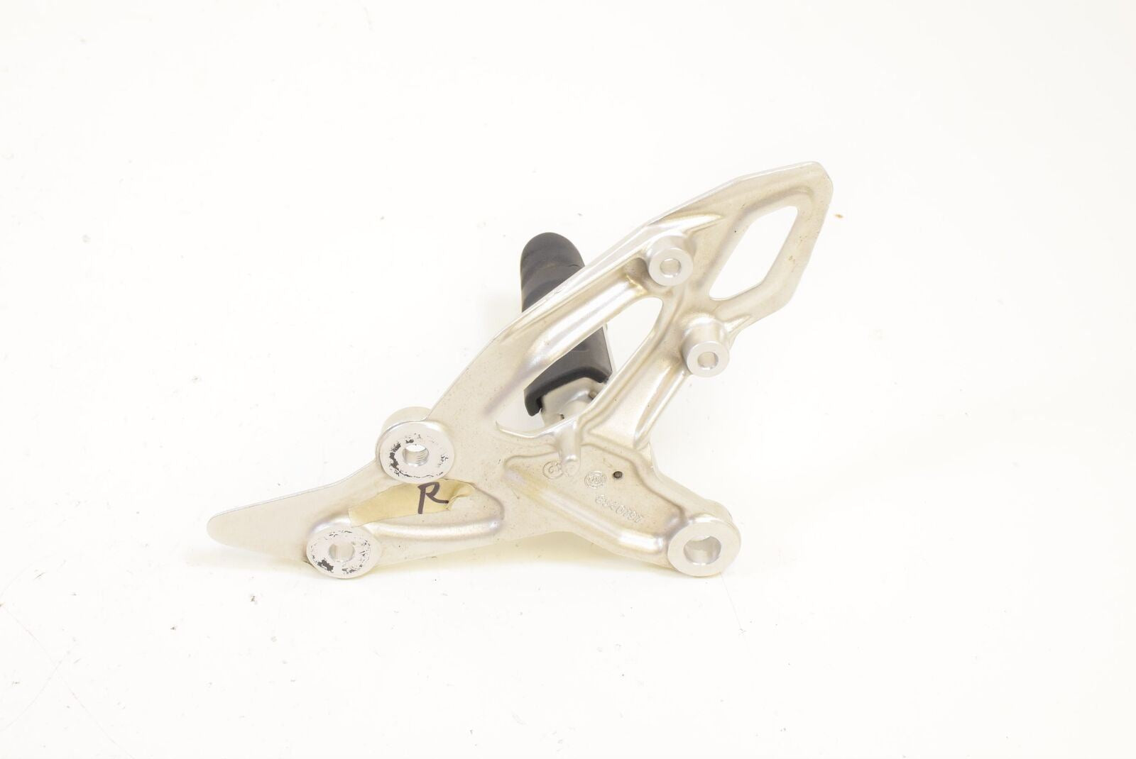2016 BMW R1200R R1200 R K53 Right Rider Driver Footpeg Foot Peg 46718540797 {{ shop.shopifyCountryName }} - Mototech271