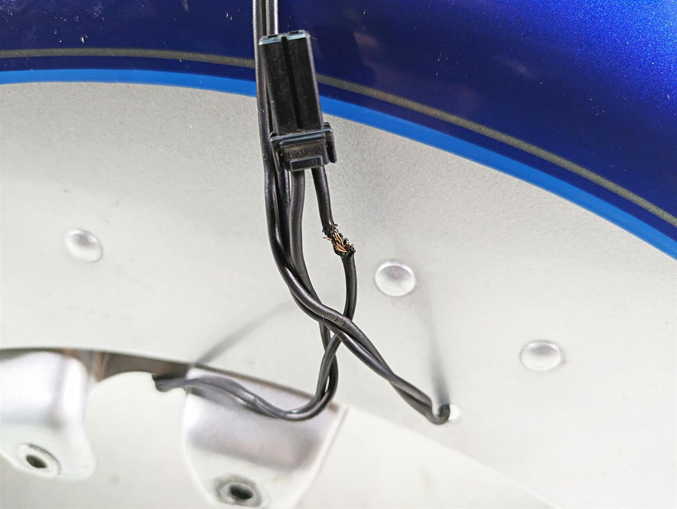 2010 Harley Touring FLHTCU Electra Glide Front Fender Flame Blue -Read 59087-00B {{ shop.shopifyCountryName }} - Mototech271