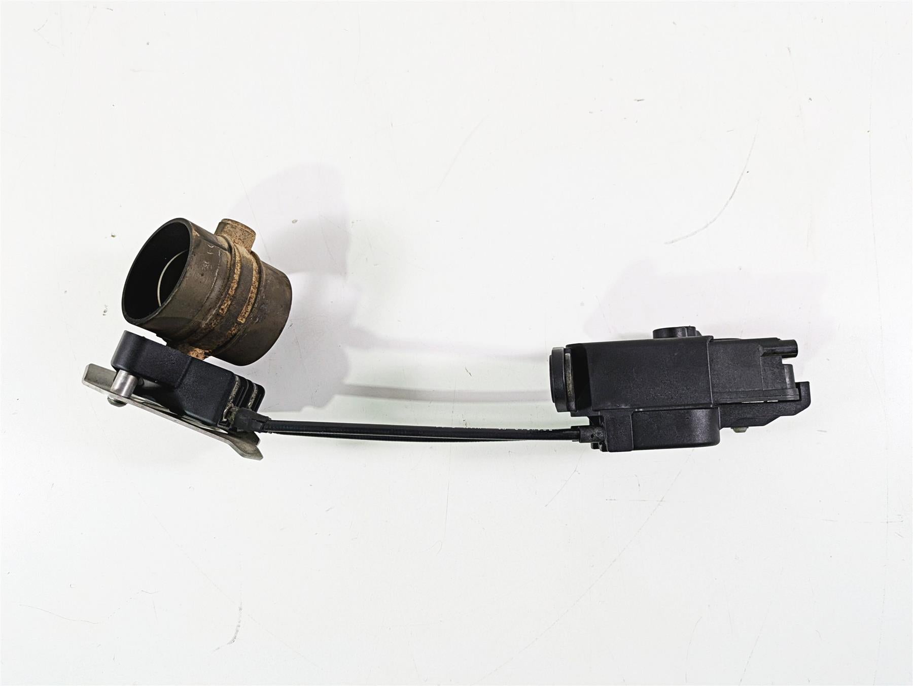 2012 BMW R1200R K27 Exhaust Header Flap & Servo Set 18518546552 18307712952 {{ shop.shopifyCountryName }} - Mototech271