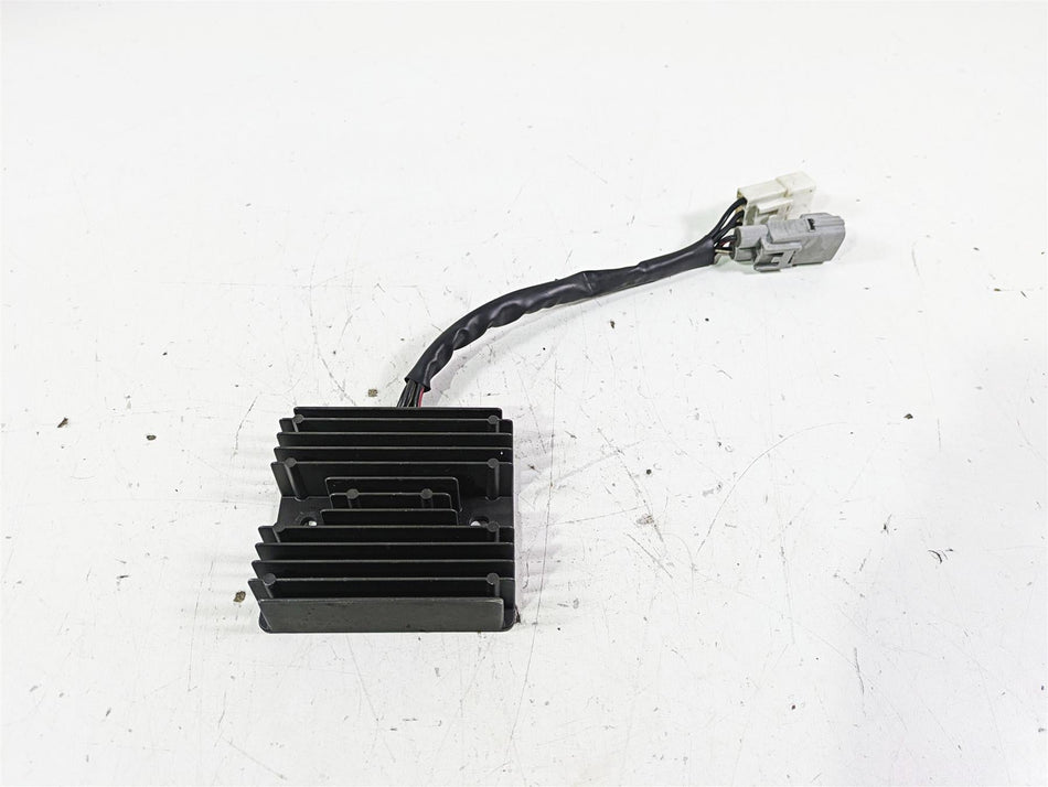 2018 Suzuki GSX1300 R Hayabusa Rectifier Voltage Regulator SH820AE 32800-10G40 {{ shop.shopifyCountryName }} - Mototech271