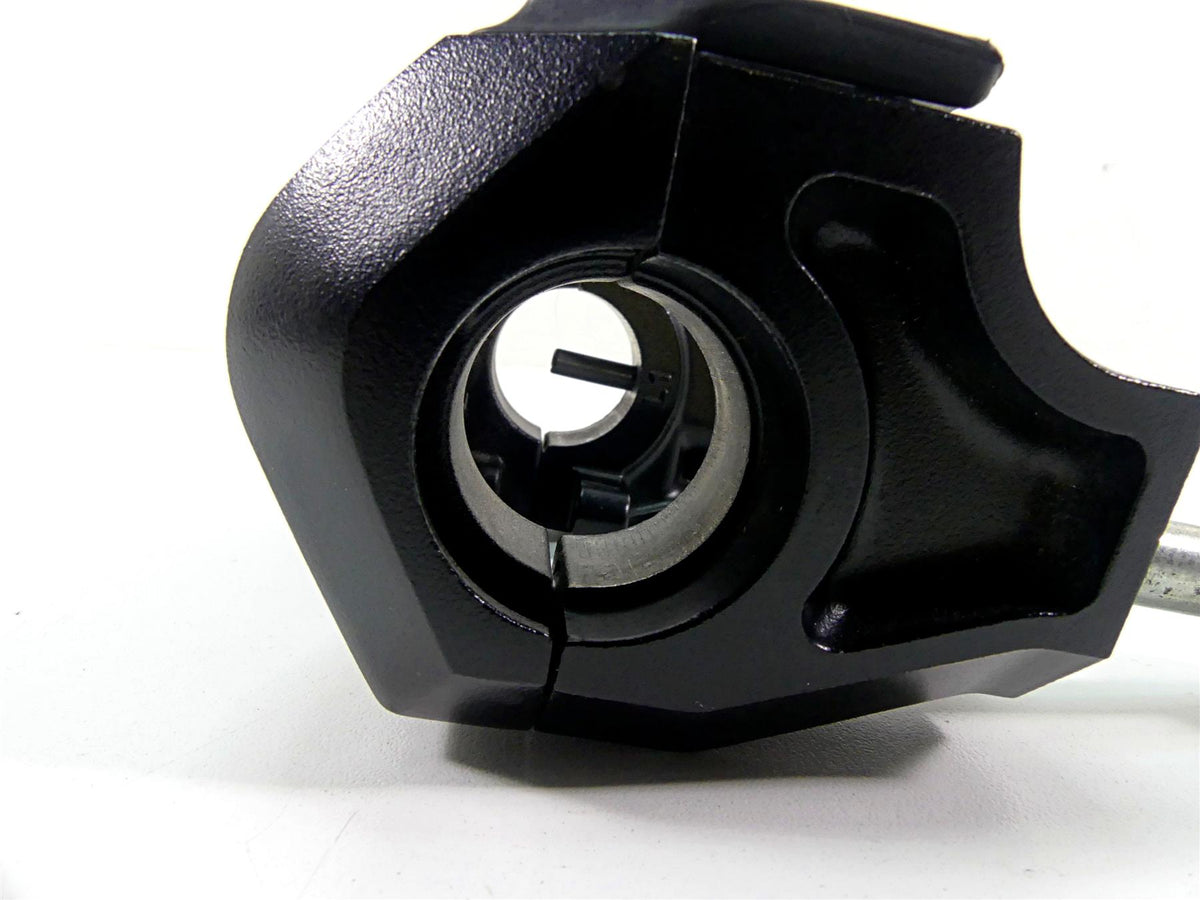 2012 Yamaha VMX17 VMAX 1700 Handlebar Riser Holder Set 2S3-23857-00 2S3-23441-00 {{ shop.shopifyCountryName }} - Mototech271