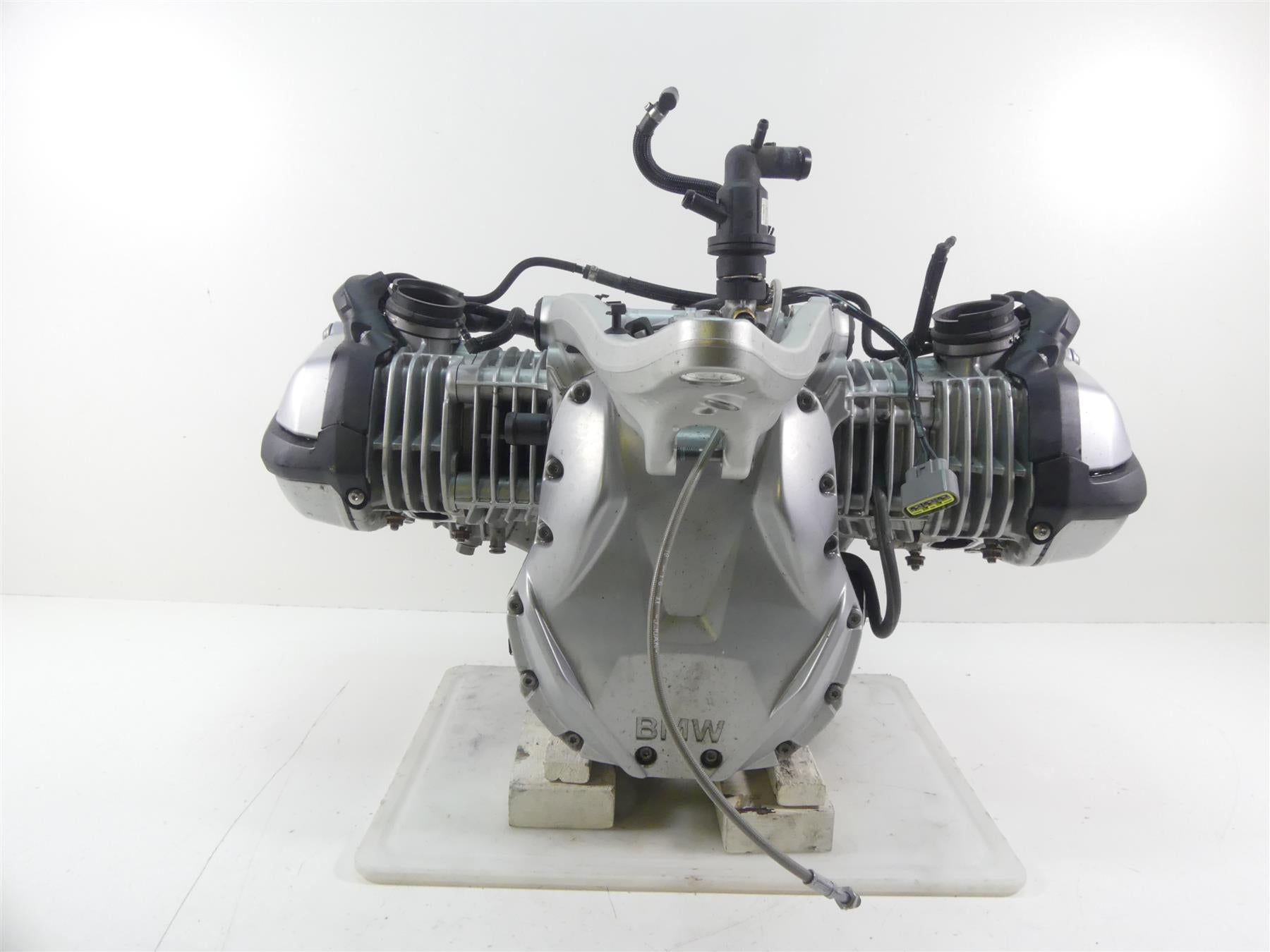 2017 BMW R1200RT K52 Running Engine Motor Transmission 25K -Video 11008389101 {{ shop.shopifyCountryName }} - Mototech271