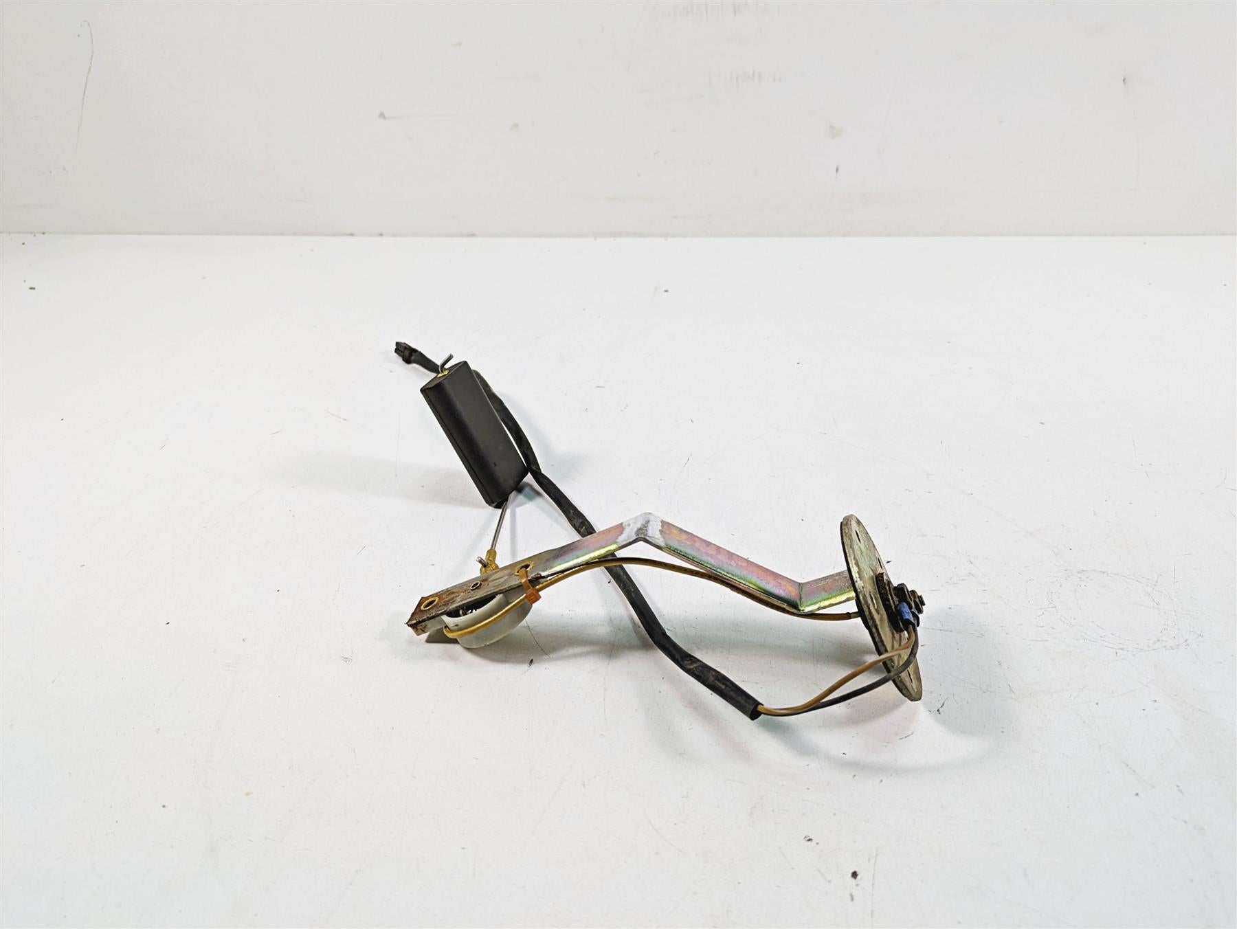 1999 Harley Touring FLHTC Electra Glide Fuel Gas Level Sending Unit 75040-97B {{ shop.shopifyCountryName }} - Mototech271