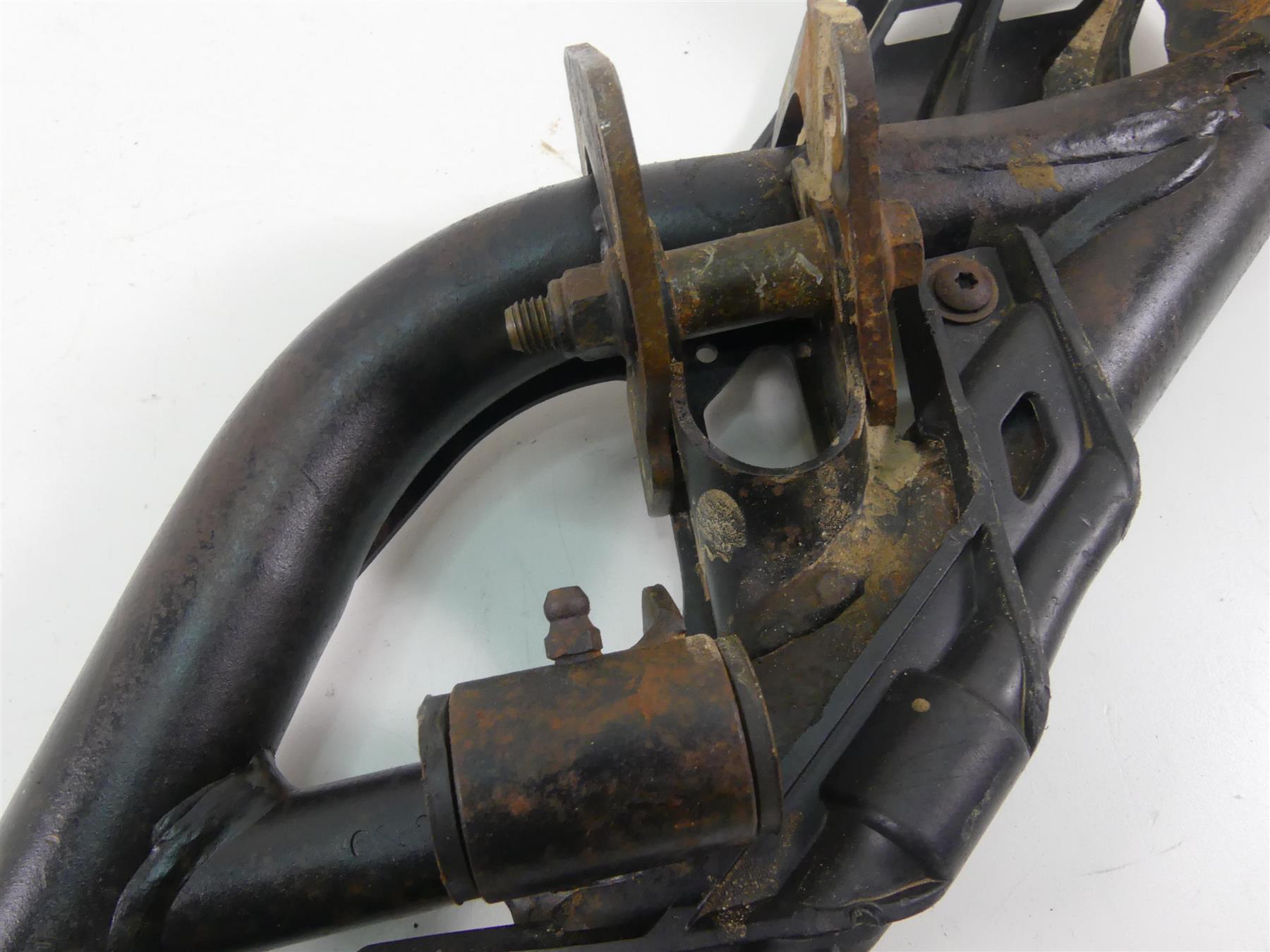 2014 Can Am Renegade 1000 STD Rear Left Trailing Arm & Hub 706001543 706001860 {{ shop.shopifyCountryName }} - Mototech271