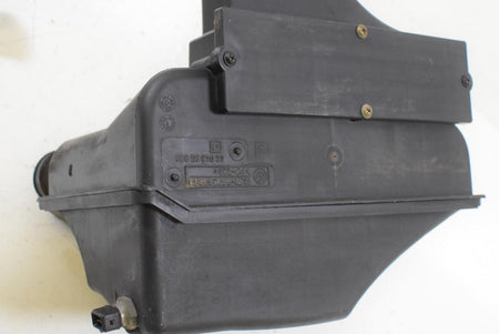 09 BMW K1200LT K1200 LT 89V3 Air Box Cleaner Breather Filter Housing13717672579 {{ shop.shopifyCountryName }} - Mototech271