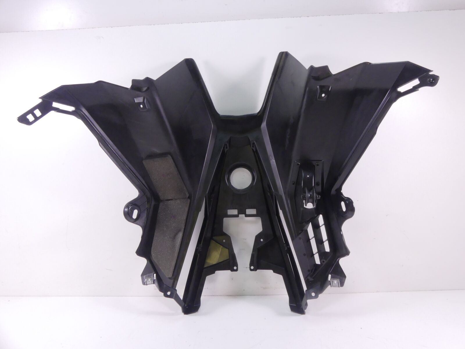 2021 Polaris 650 Matryx Indy VR1 Center Between Leg Inner Console Fairing 263770 {{ shop.shopifyCountryName }} - Mototech271
