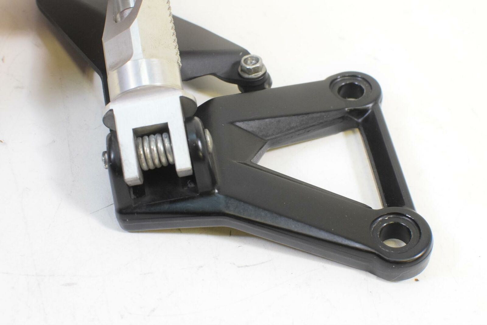 2011 Ducati 1198 Right Rider Footpeg Foot Peg Rest 82411471A {{ shop.shopifyCountryName }} - Mototech271