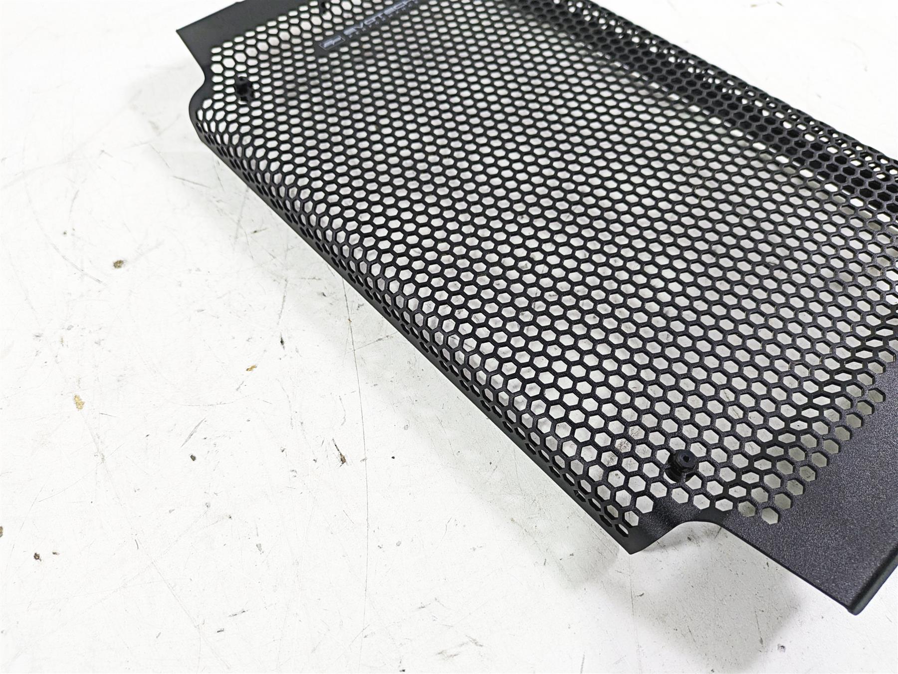 2020 Triumph Street Scrambler 900 Evotech Radiator Cover Guard PRN013141-09 {{ shop.shopifyCountryName }} - Mototech271