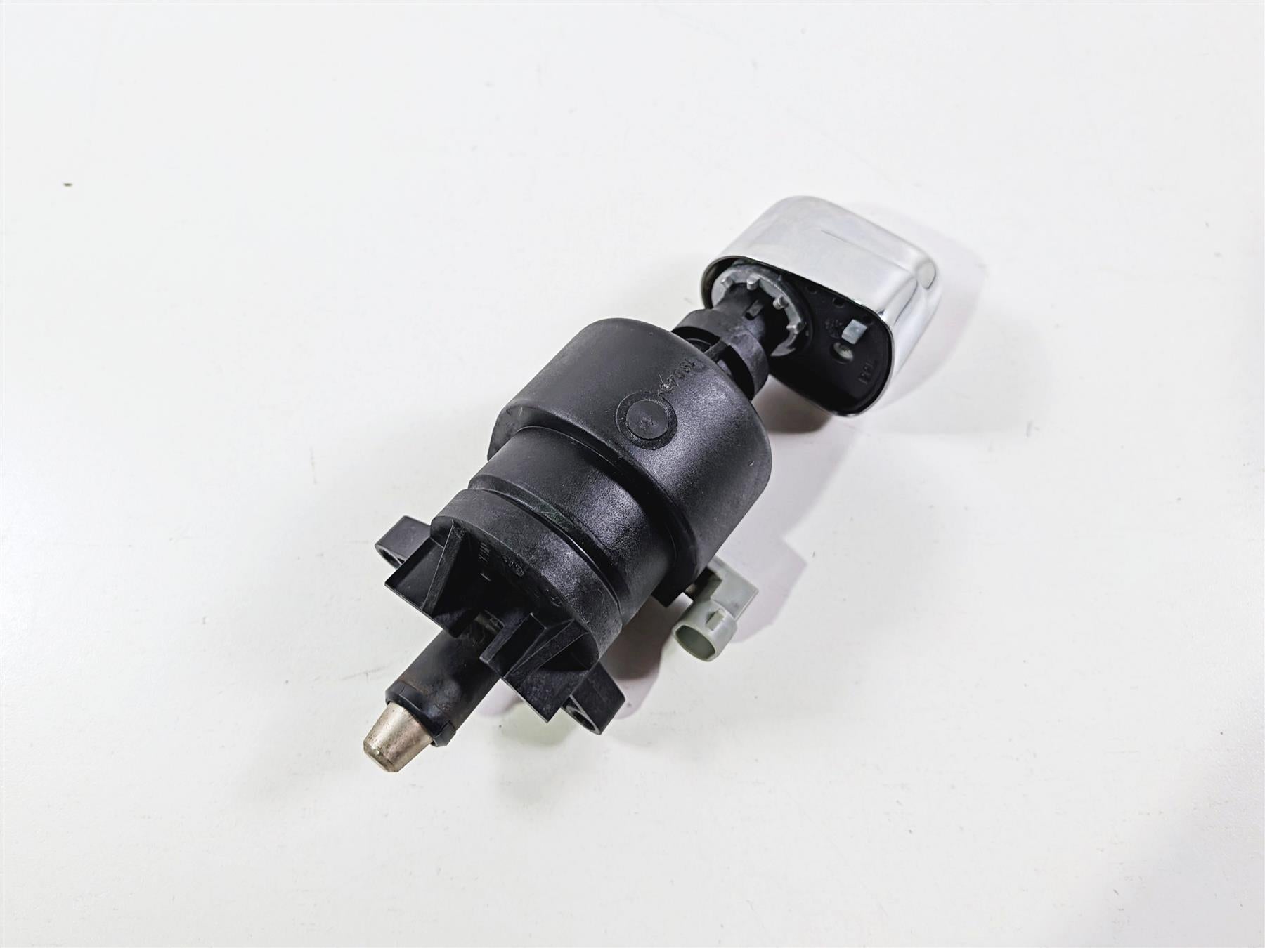 2018 Harley Touring FLHTCU Electra Glide Ignition Switch Unlocked VIN 71400012B-Mototech271
