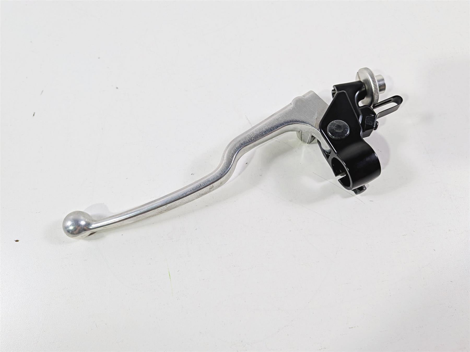 2025 Yamaha YZF R7 Nice Clutch Perch & Straight Lever 2C0-82910-02-00 {{ shop.shopifyCountryName }} - Mototech271