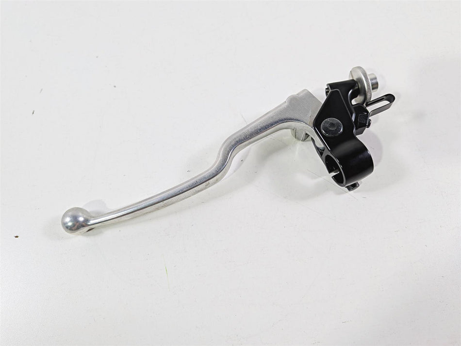 2025 Yamaha YZF R7 Nice Clutch Perch & Straight Lever 2C0-82910-02-00 {{ shop.shopifyCountryName }} - Mototech271