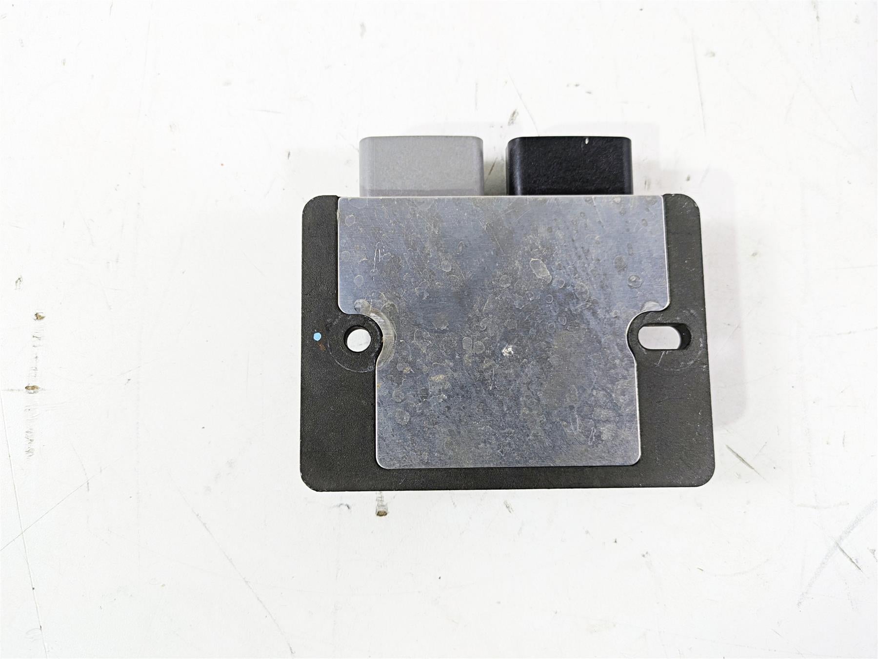 2021 Aprilia RS660 Rectifier Voltage Regulator 1A012332 SH870AA {{ shop.shopifyCountryName }} - Mototech271