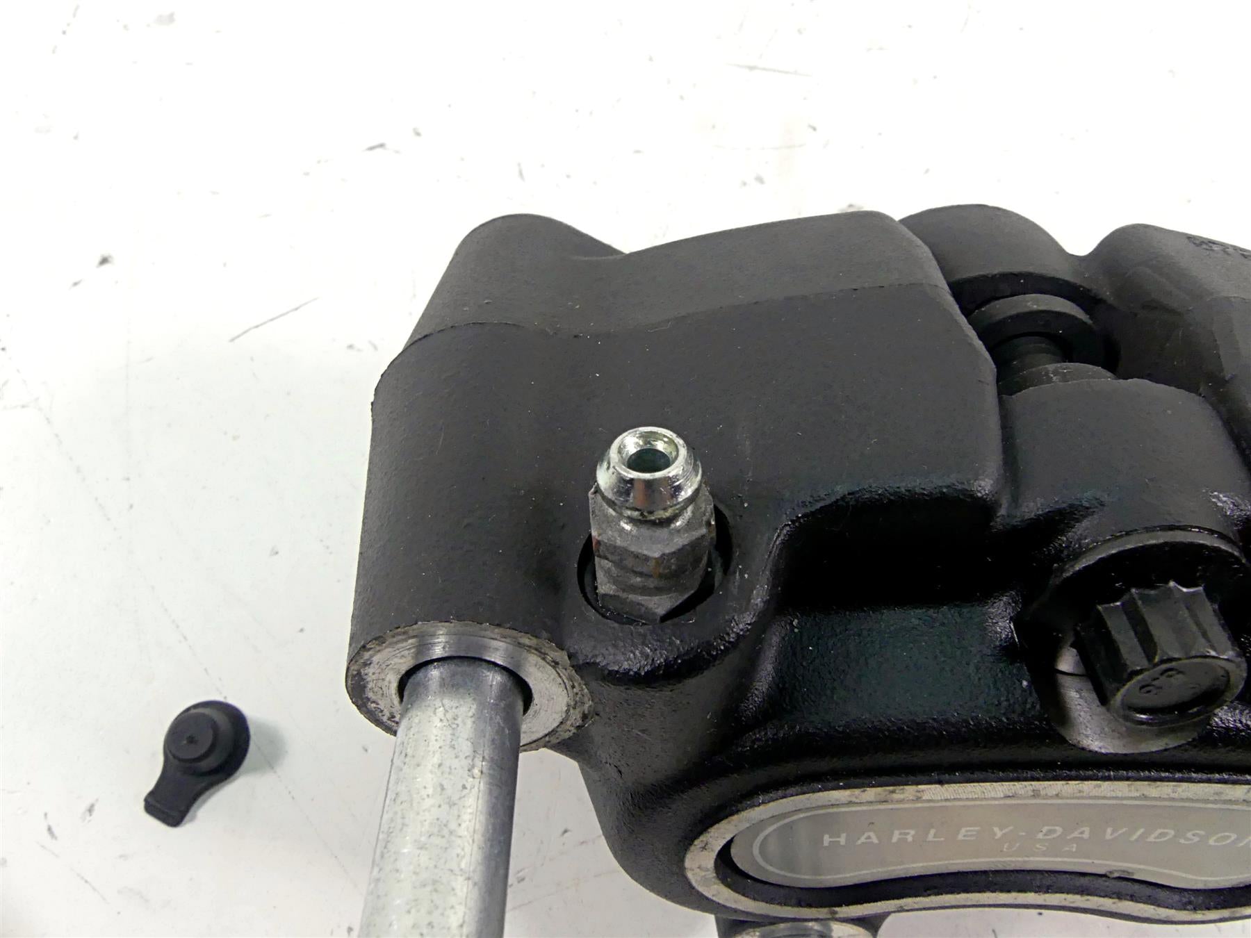 2013 Harley Softail FLSTFB Fat Boy Lo Front Brake Caliper 46356-11 {{ shop.shopifyCountryName }} - Mototech271