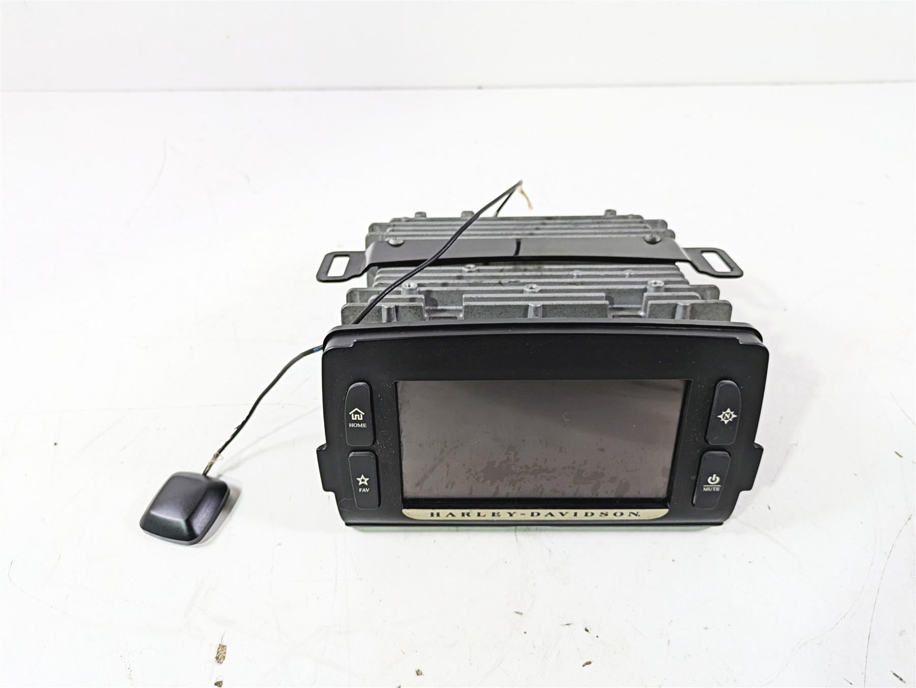 2016 Harley Touring FLTRX Road Glide Radio Stereo Boom Box 6.5GT 76000076 | Mototech271