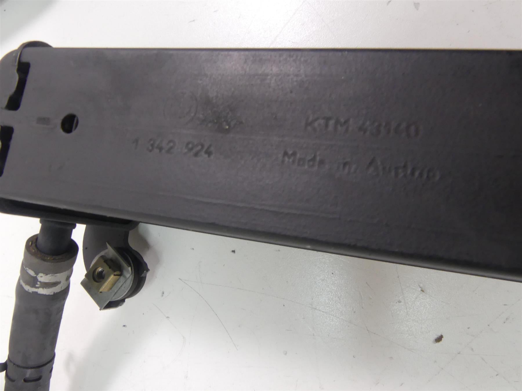 2003 BMW R1150 GS R21 Oil Cooler Radiator & Lines 17211342924 {{ shop.shopifyCountryName }} - Mototech271