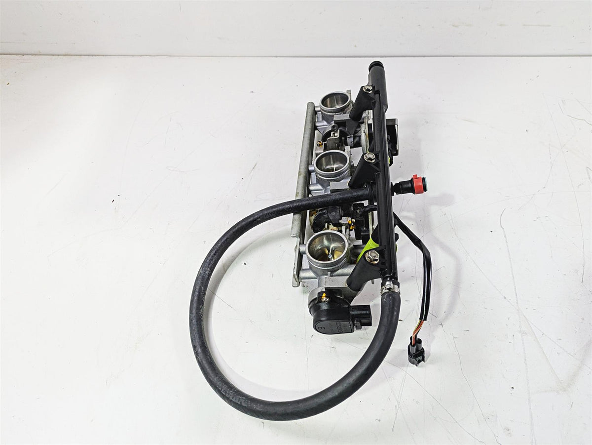 2006 Yamaha GP1300R Waverunner Throttle Body Fuel Injector Set 60T-13750-00-00 {{ shop.shopifyCountryName }} - Mototech271