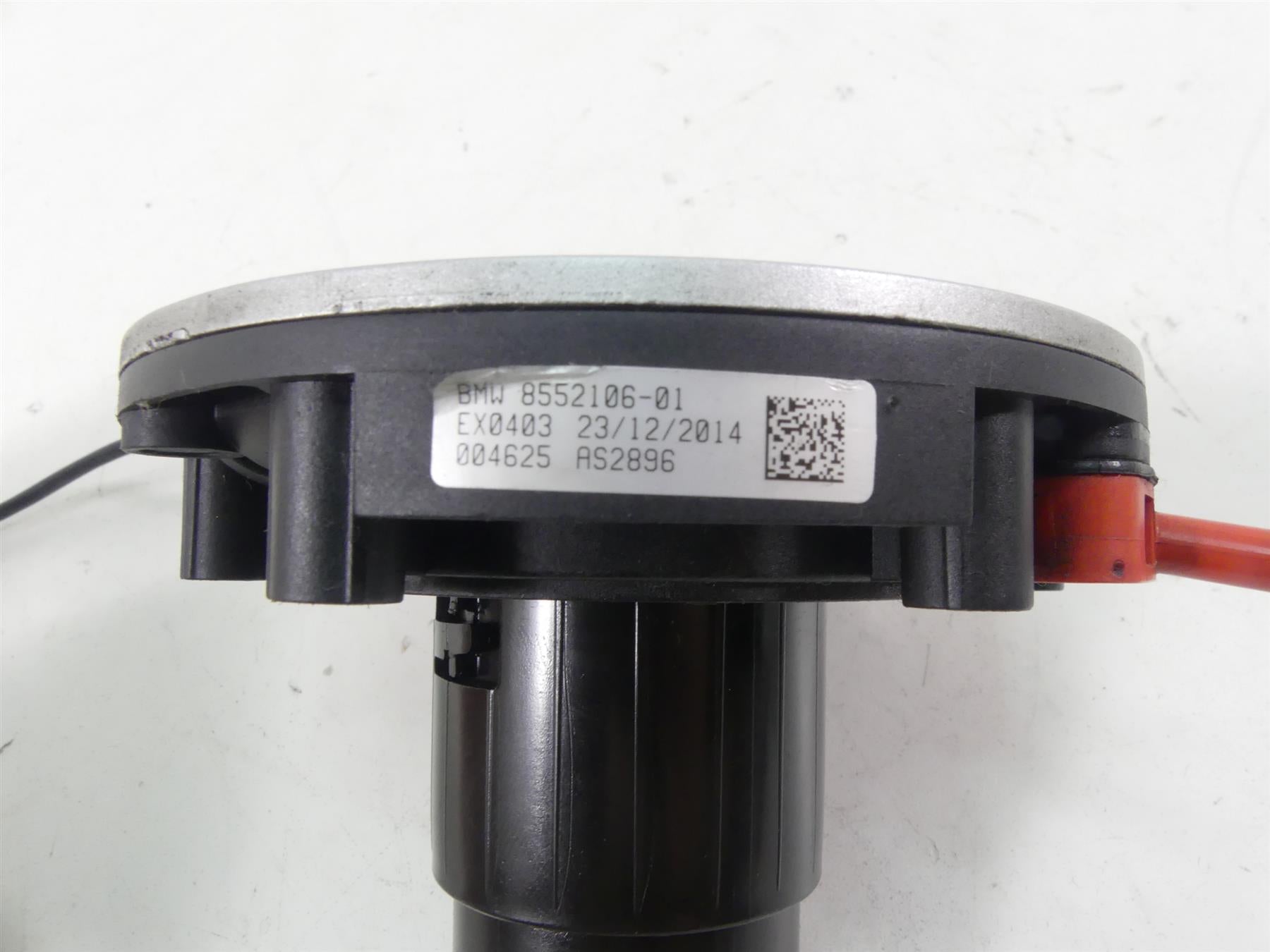 2015 BMW R1200RT K52 Keyless Fuel Gas Petrol Tank Cap + Mounts 16118552106 {{ shop.shopifyCountryName }} - Mototech271