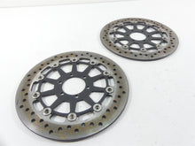 Load image into Gallery viewer, 2016 Indian Chief Dark Horse Front Brake Rotor Disc Set 1911624 | Mototech271
