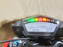 Load image into Gallery viewer, 2018 Ducati Hypermotard 939 SP Speedometer Dash Gauge Ran with no Key 40611222C | Mototech271
